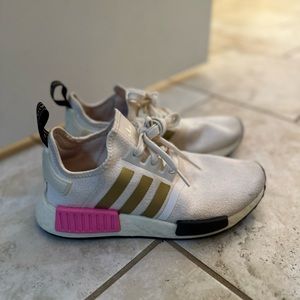 women’s Adidas NMDs